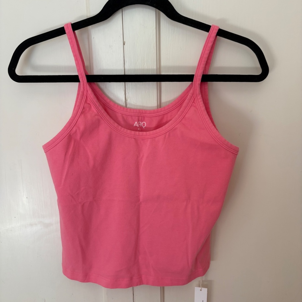 NWT ARQ Crop Tank in Bubblegum Pink XL